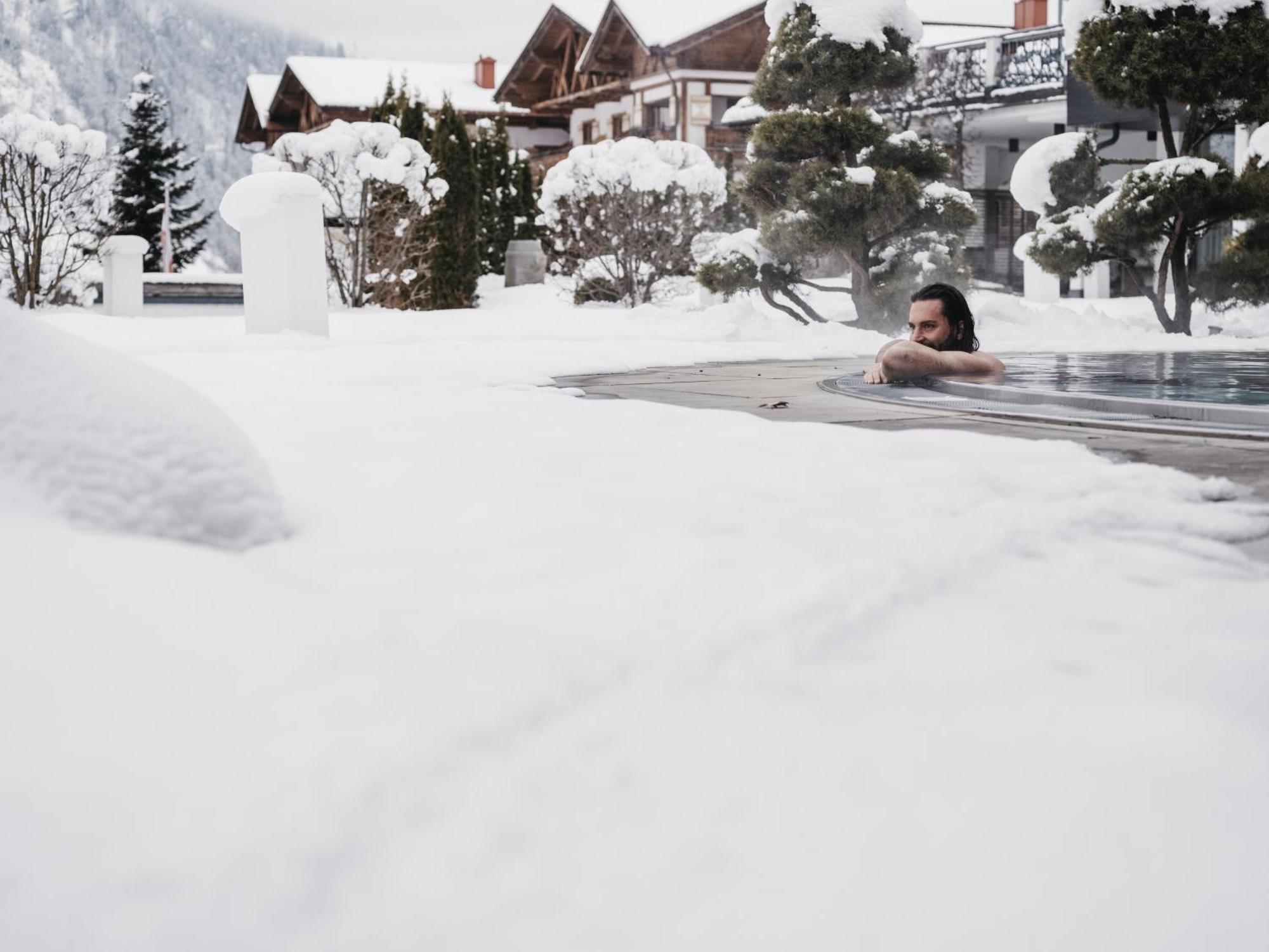 Sonnhof Alpendorf - An Adults Only Place Sankt Johann im Pongau Exterior photo
